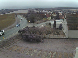 Vjezd do obce ze severu