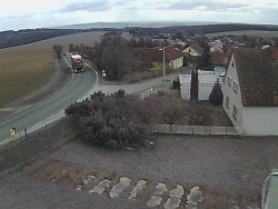 Vjezd do obce ze severu