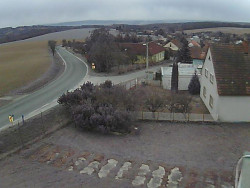 Vjezd do obce ze severu