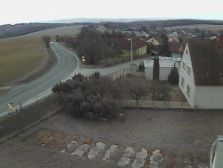 Vjezd do obce ze severu