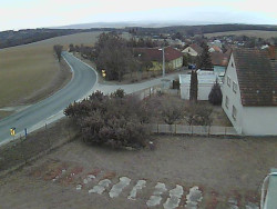 Vjezd do obce ze severu