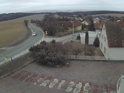 Vjezd do obce ze severu