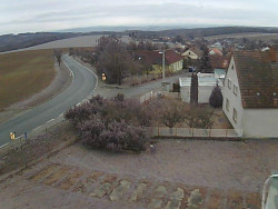 Vjezd do obce ze severu