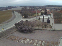 Vjezd do obce ze severu