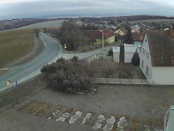 Vjezd do obce ze severu