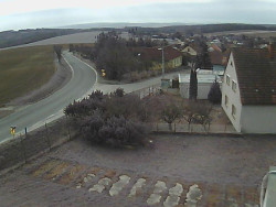 Vjezd do obce ze severu