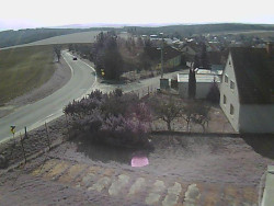 Vjezd do obce ze severu