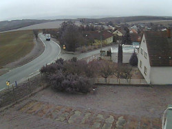 Vjezd do obce ze severu