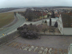 Vjezd do obce ze severu