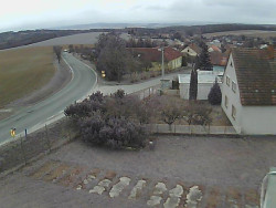 Vjezd do obce ze severu