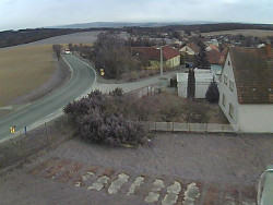 Vjezd do obce ze severu