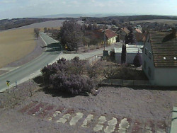 Vjezd do obce ze severu