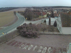 Vjezd do obce ze severu