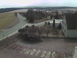 Vjezd do obce ze severu