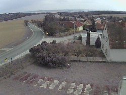 Vjezd do obce ze severu