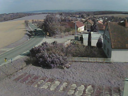 Vjezd do obce ze severu