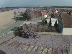 Vjezd do obce ze severu