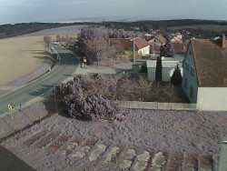 Vjezd do obce ze severu