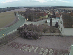 Vjezd do obce ze severu