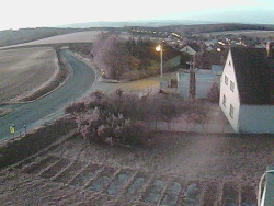 Vjezd do obce ze severu