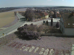 Vjezd do obce ze severu