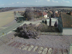 Vjezd do obce ze severu