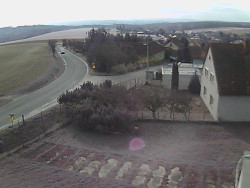 Vjezd do obce ze severu