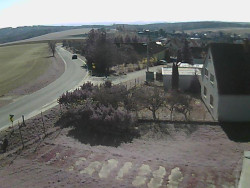 Vjezd do obce ze severu