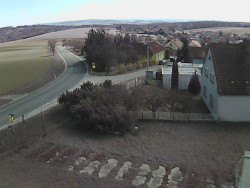 Vjezd do obce ze severu