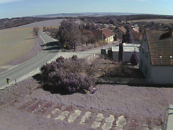 Vjezd do obce ze severu