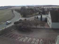 Vjezd do obce ze severu