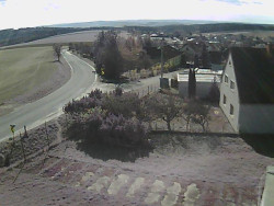 Vjezd do obce ze severu