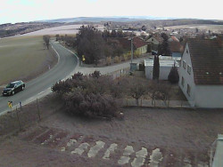 Vjezd do obce ze severu