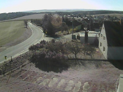 Vjezd do obce ze severu