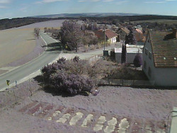 Vjezd do obce ze severu