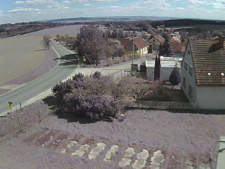 Vjezd do obce ze severu