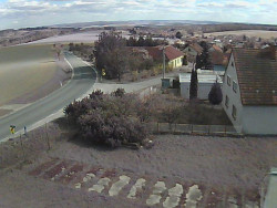 Vjezd do obce ze severu