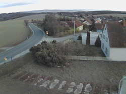 Vjezd do obce ze severu