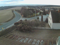 Vjezd do obce ze severu