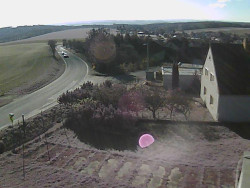 Vjezd do obce ze severu