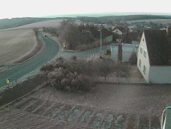 Vjezd do obce ze severu