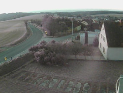 Vjezd do obce ze severu