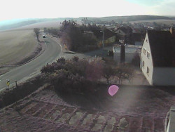 Vjezd do obce ze severu