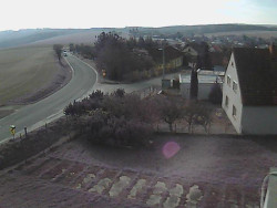 Vjezd do obce ze severu