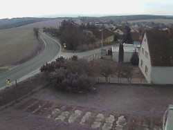 Vjezd do obce ze severu