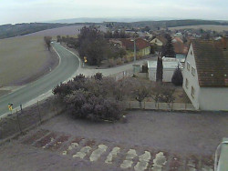 Vjezd do obce ze severu