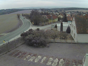 Obec Ježkovice - Vjezd do obce ze severu - 10.4.2026 v 14:15 Obec Ježkovice - Vjezd do obce ze severu - 10.4.2026 v 14:15