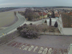 Obec Ježkovice - Vjezd do obce ze severu - 10.4.2026 v 16:00 Obec Ježkovice - Vjezd do obce ze severu - 10.4.2026 v 16:00