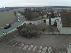 Vjezd do obce ze severu