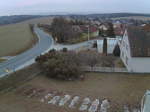 Obec Ježkovice - Vjezd do obce ze severu - 10.4.2026 v 19:30 Obec Ježkovice - Vjezd do obce ze severu - 10.4.2026 v 19:30